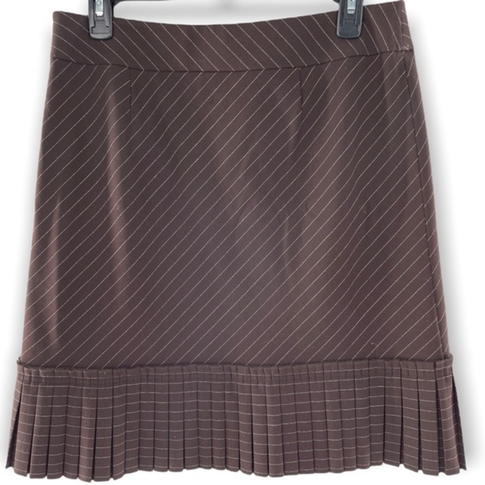 I.N.C pin striped pleated skirt size 8